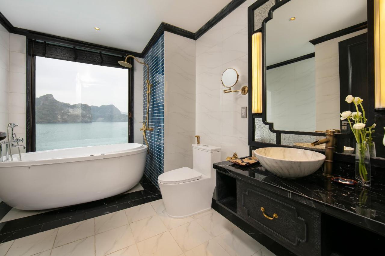 Le Journey Ha Long & Lan Ha Cruises Otel Dış mekan fotoğraf
