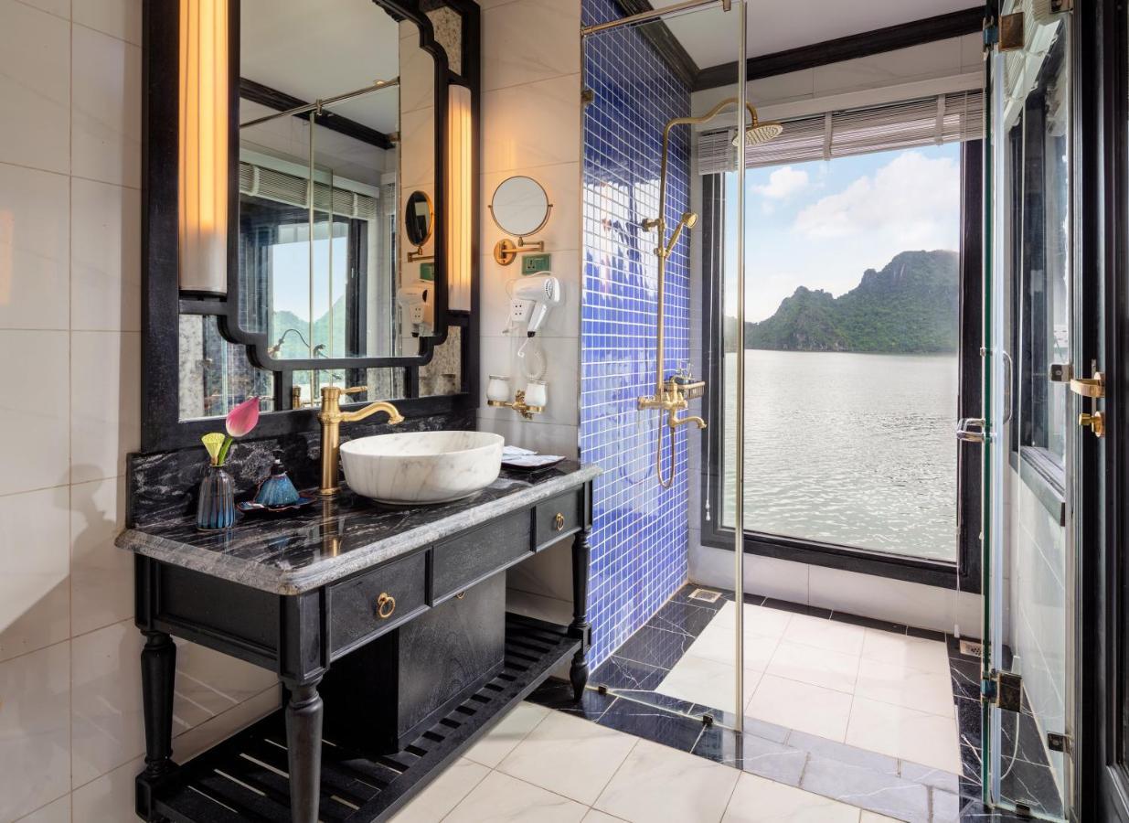 Le Journey Ha Long & Lan Ha Cruises Otel Dış mekan fotoğraf